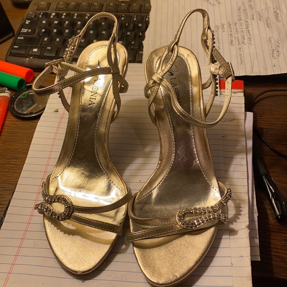 Lasonia Rhinestone Sandals sz. 7.5